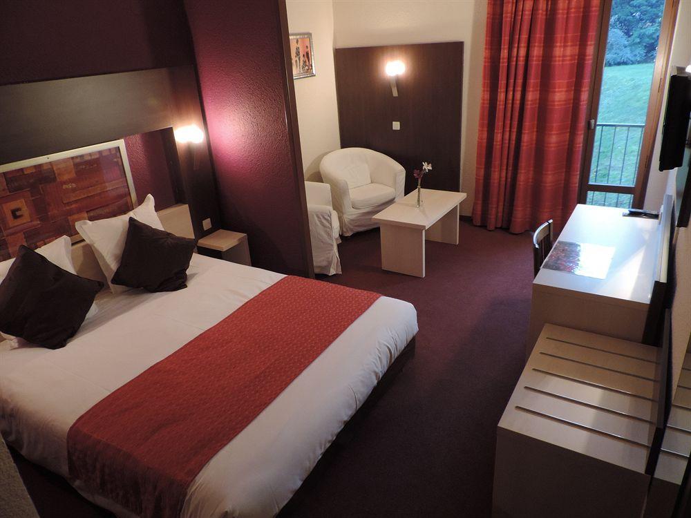 The Originals City, Hotel La Siesta, Annonay Est Davézieux Exterior foto