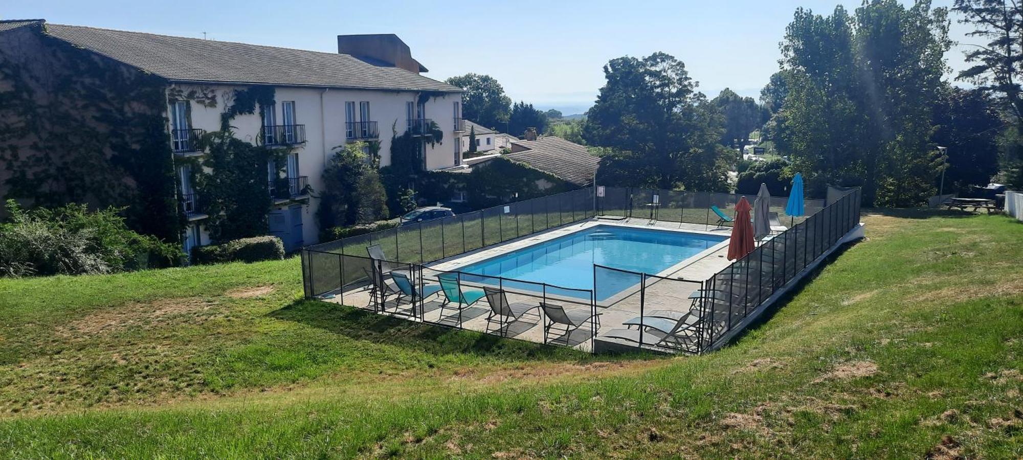The Originals City, Hotel La Siesta, Annonay Est Davézieux Exterior foto