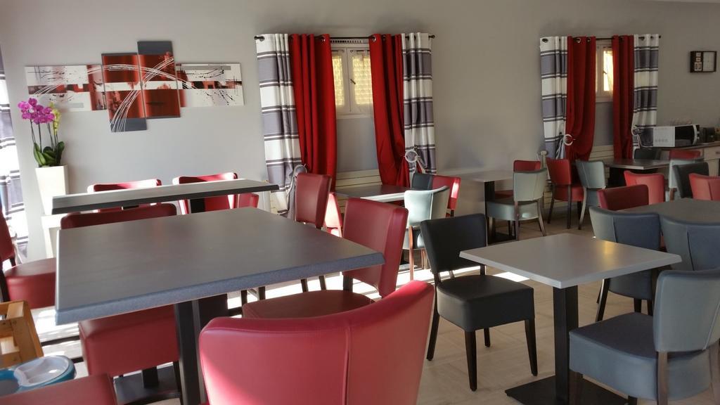 The Originals City, Hotel La Siesta, Annonay Est Davézieux Exterior foto